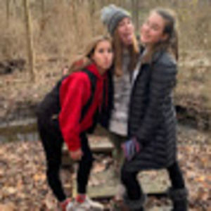 Meet your Posher, Camille